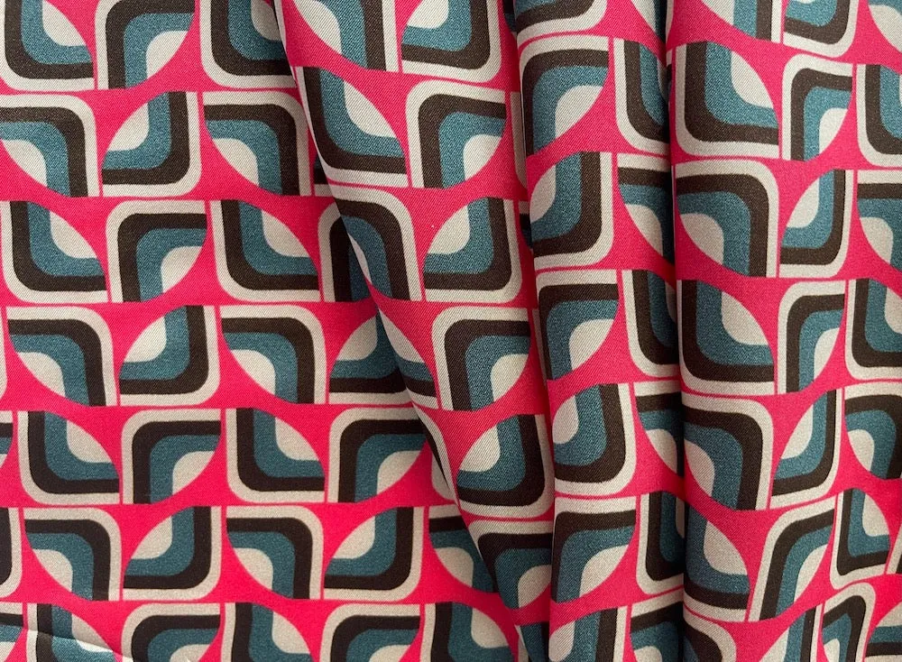 1960s-Style Geometric Slate & Bright Ppink Viscose Twill (Made in Italy)