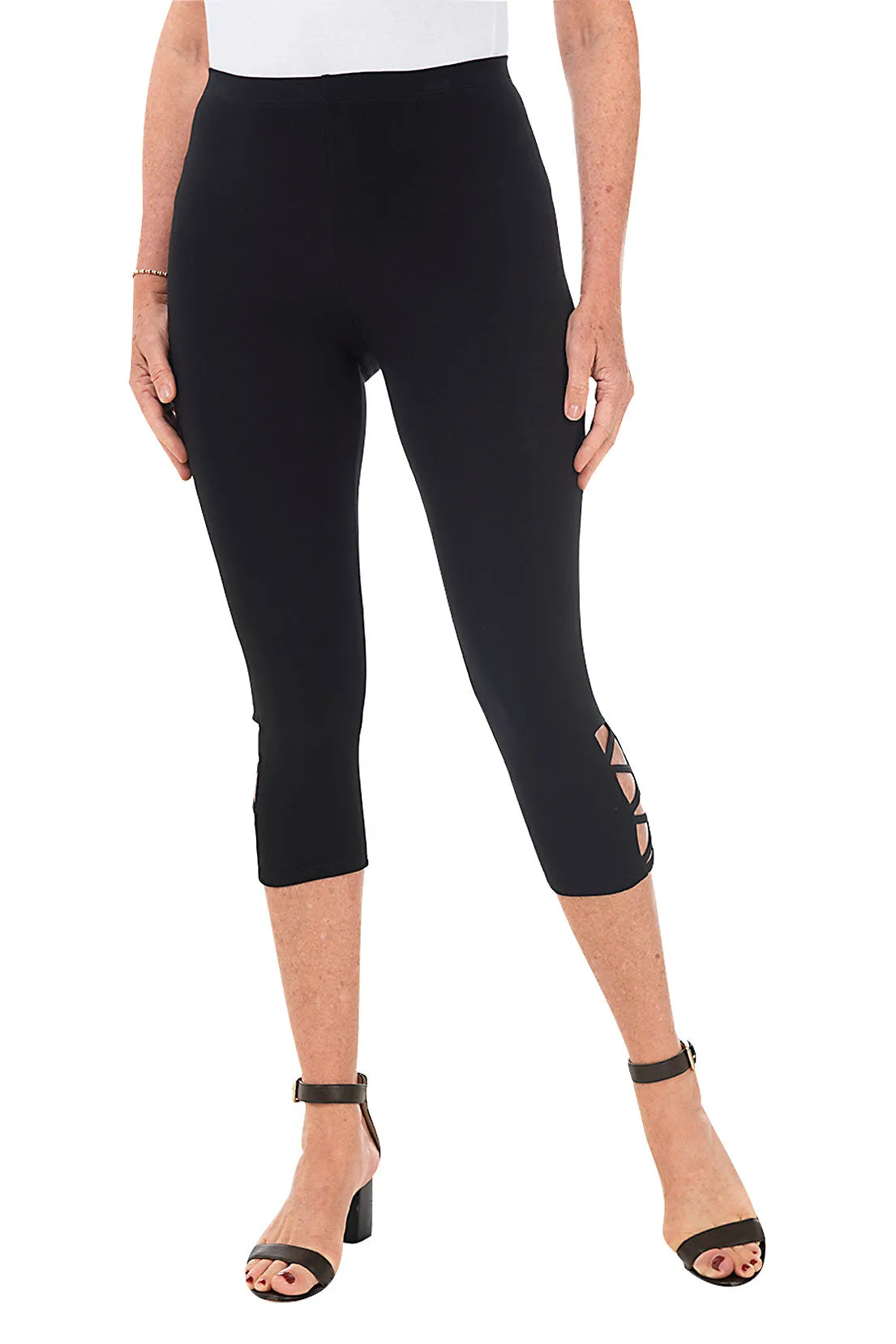 Lattice Hem Capri Legging