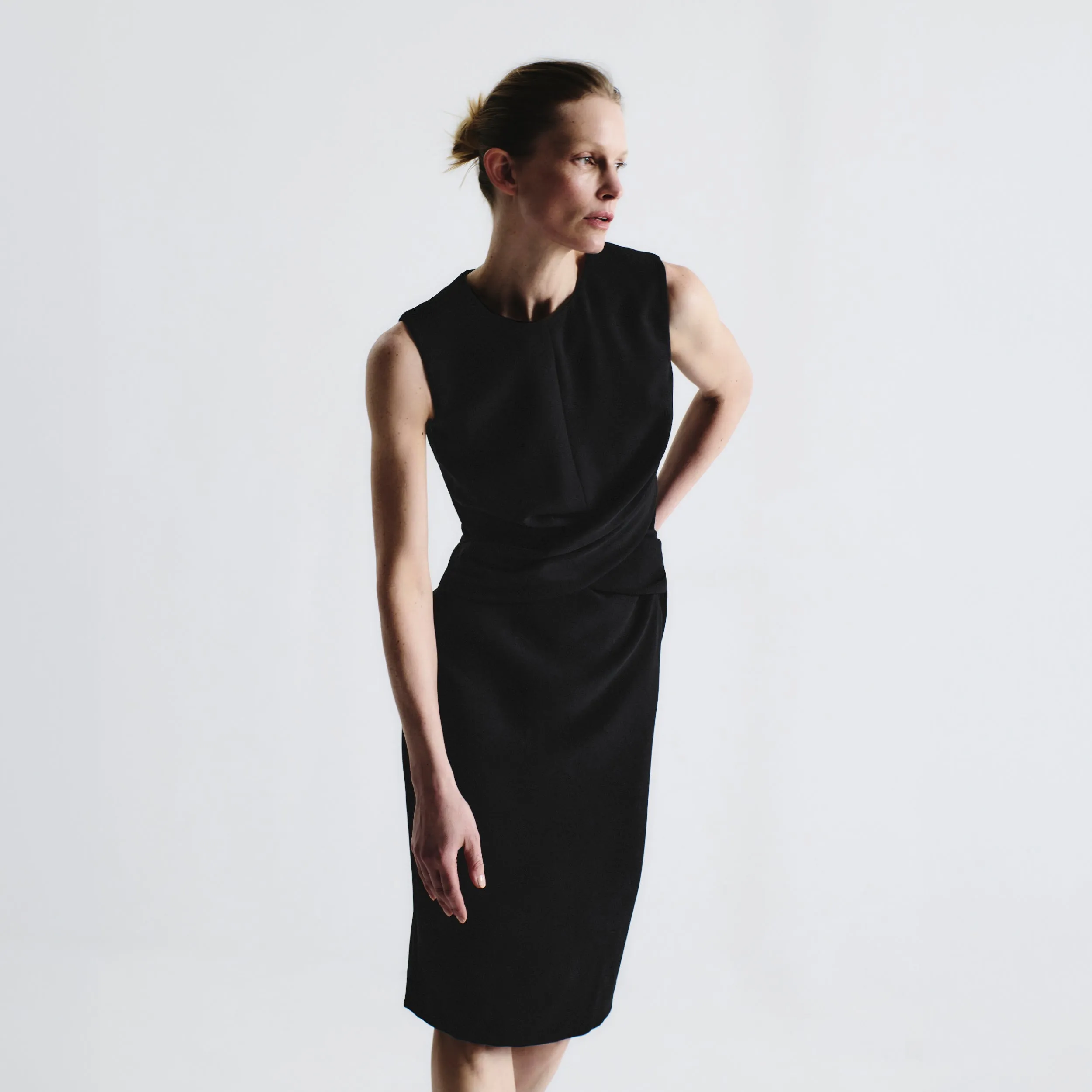 Luz Dress - Everyday Crepe :: Black