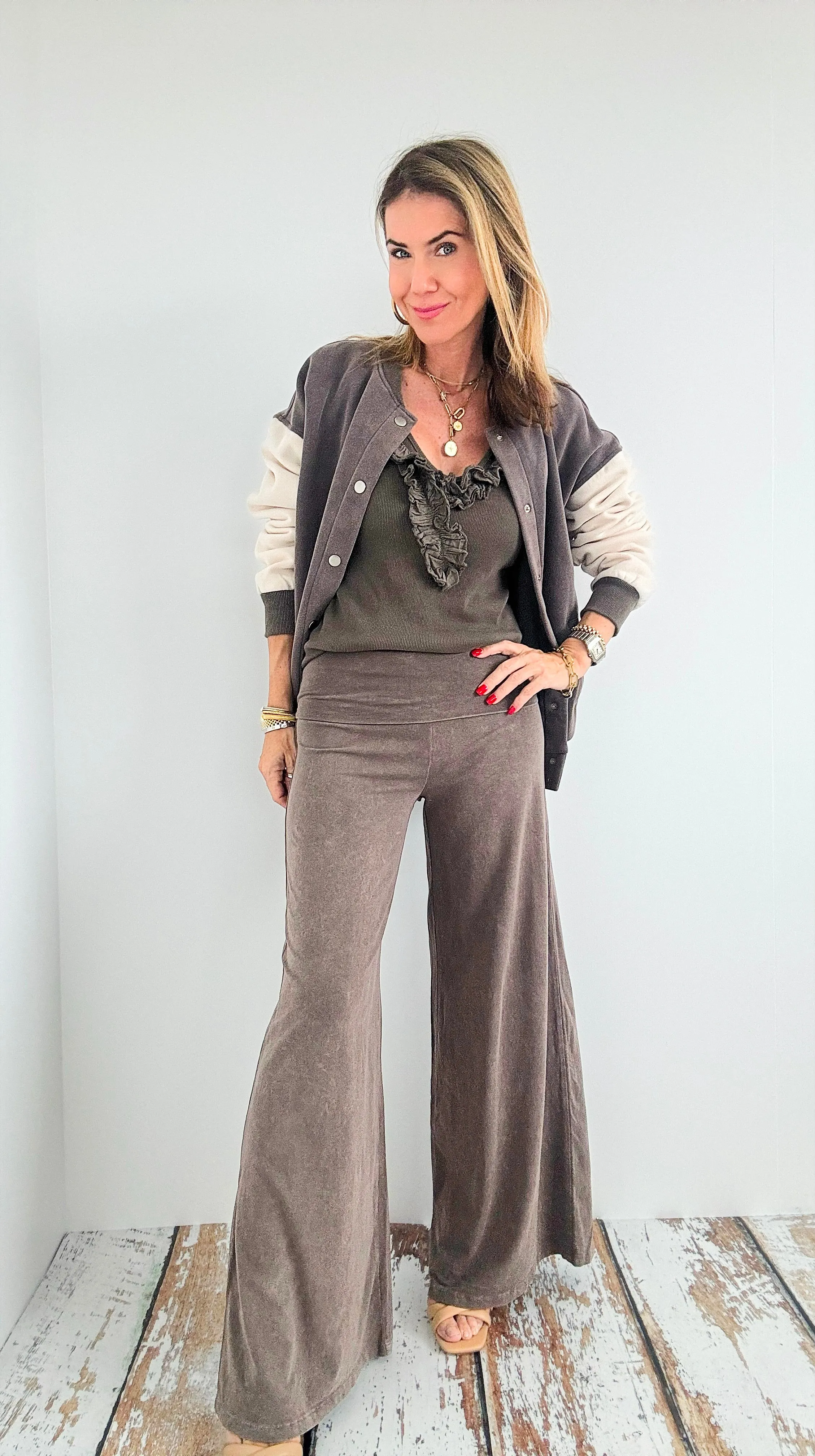 Mineral Wash Wide Leg Pants-Desert Taupe