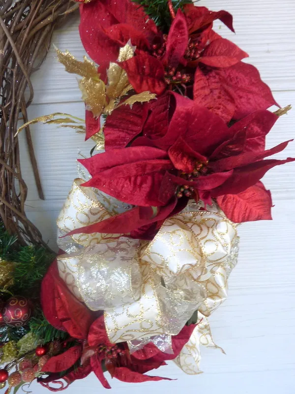 Oval Christmas Wreath, Burgundy and Gold Wreaths