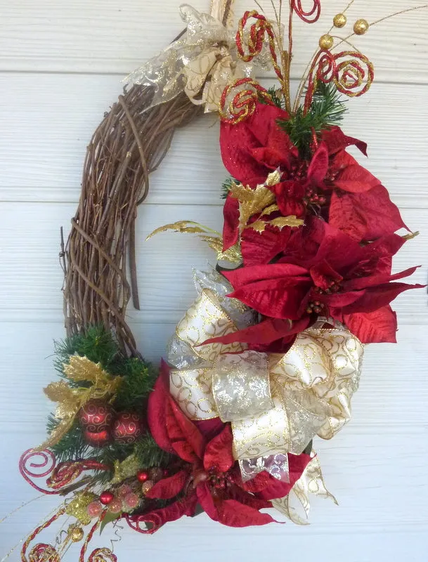 Oval Christmas Wreath, Burgundy and Gold Wreaths