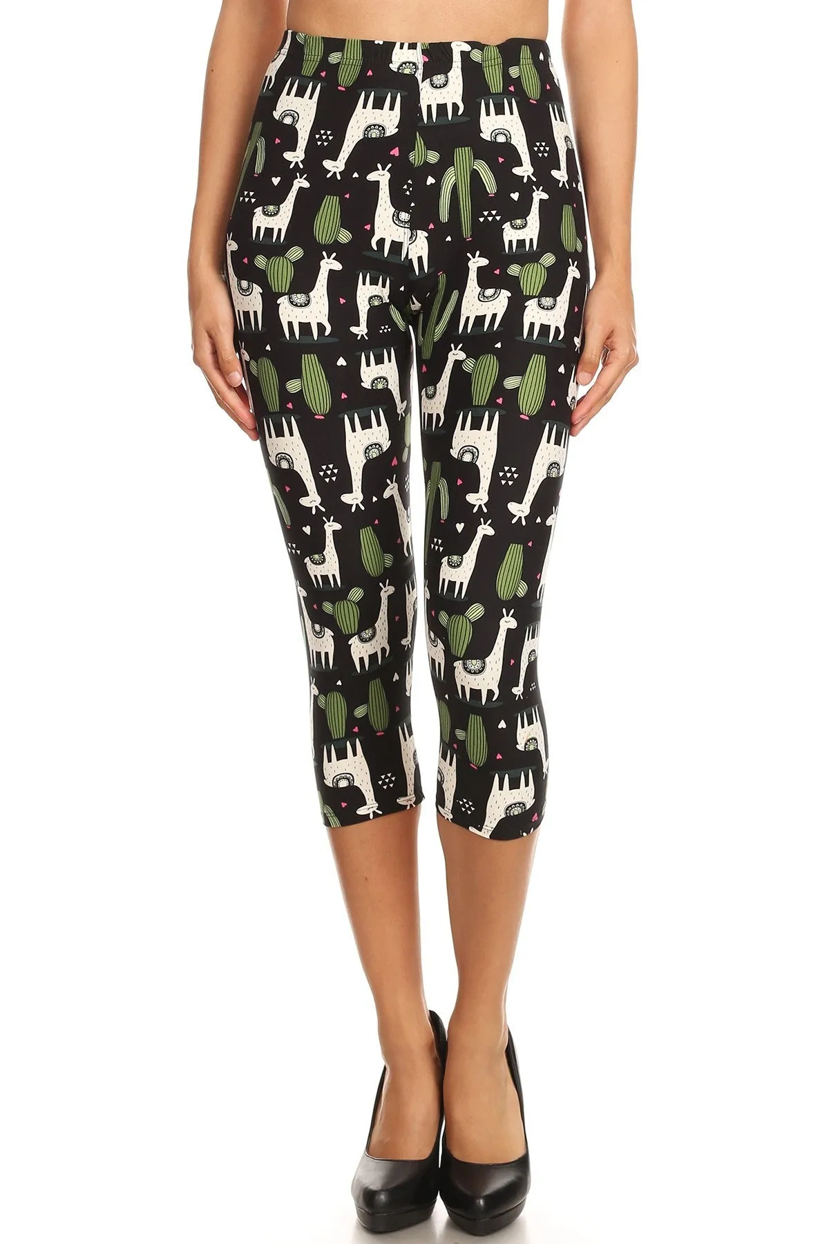 Women's Plus White Giraffe Green Cactus Printed Cropped Capri Leggings